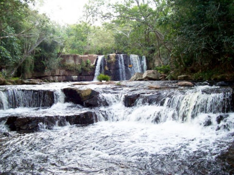 El Salto Minas es una de las bellezas naturales que se encuentra en el interior del Parque Nacional La Rosada de Ybycuí.