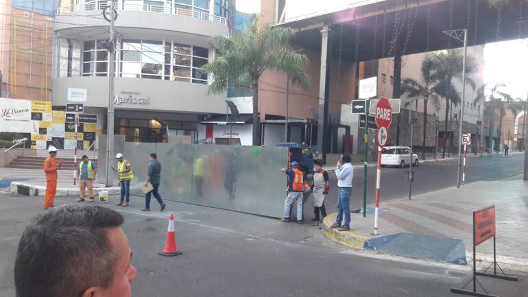 Por obras privadas, cierran una calle en el barrio Mariscal