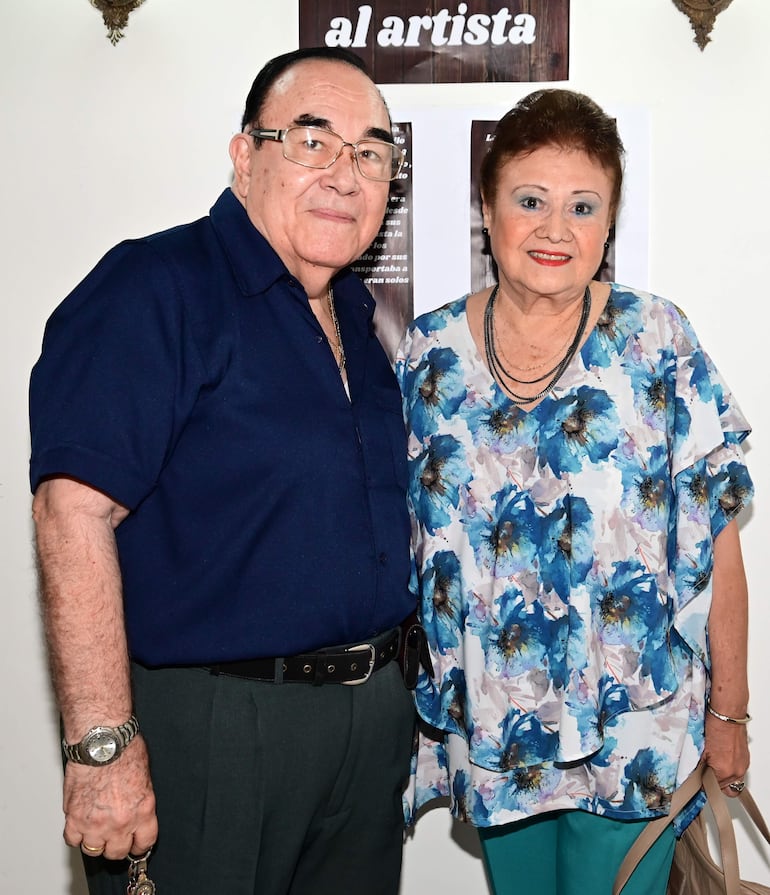 Oscar Vellacich y Emilia de Vellacich.