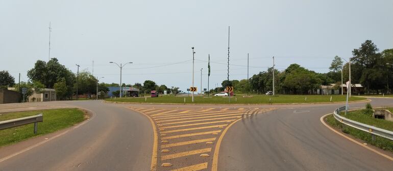 Rotonda de acceso a la ciudad de Tava'i de la ruta PY18.