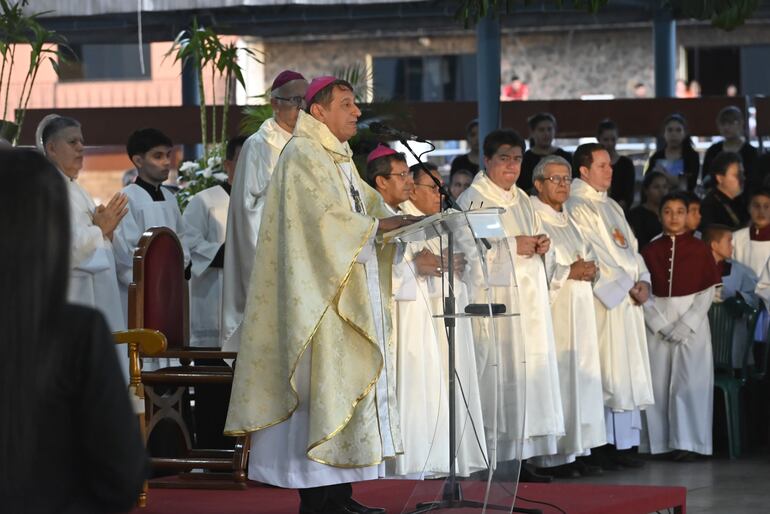 Monseñor Valenzuela preside la misa central de Caacupé hoy.