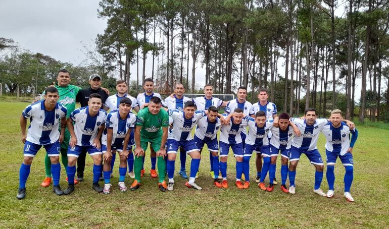 Componentes del plantel del Club Sol de Mayo de Naranjo que compite en el Campeonato de Honor 2023 de la de la Liga Deportiva Piribebuy.