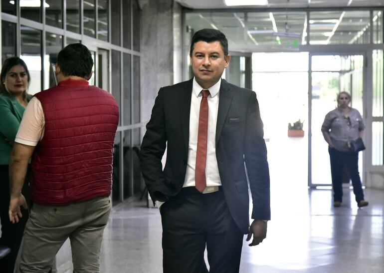 Mario Vega ex Titular del Indert, absuelto en juicio.