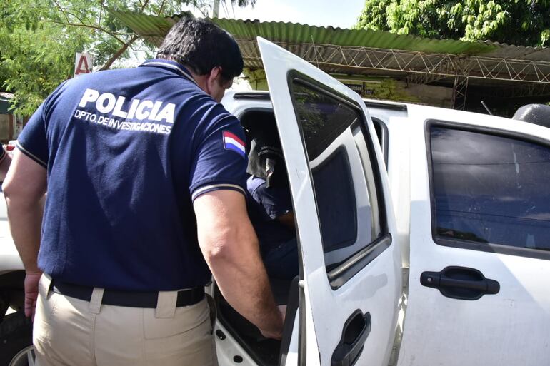 Detención del conductor que presuntamente atropelló a dos ciclistas en la Costanera de Asunción.