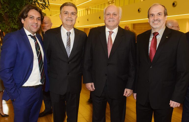 Pierluigi Melillo, Juan Gorostiaga Pappalardo, Carlos Jorge Altieri y Juan Carlos Delcalzo.