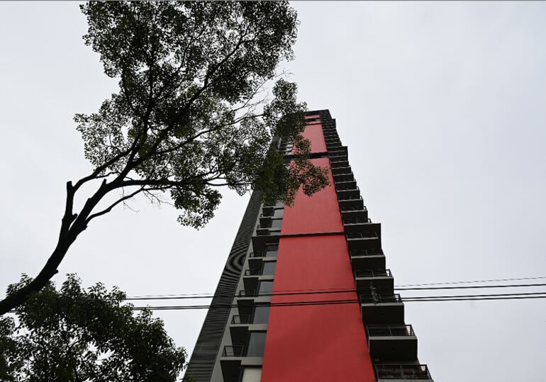 Edificio Ícono, el más alto de Asunción.