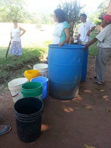 Pobladores piden solución ante la falta de agua potable en Sapucái