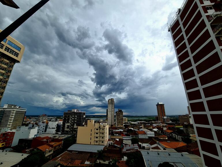 Asunción lluvia tormenta