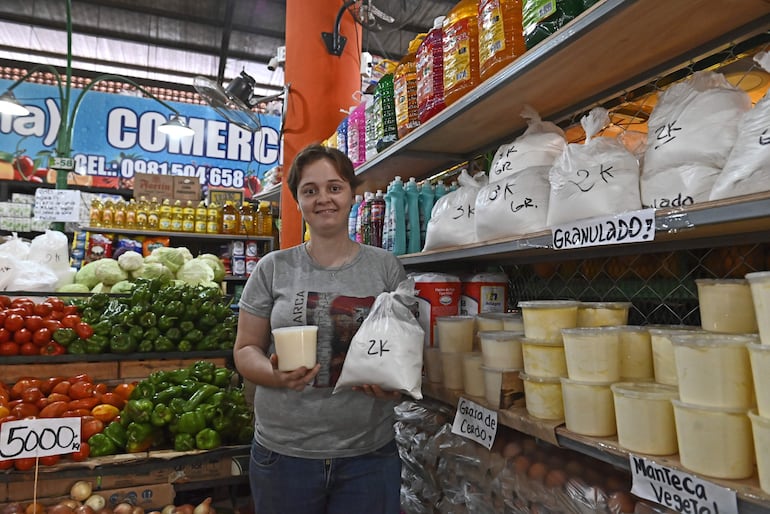 Almidón, grasa de cerdo o manteca vegetal para amasar la tradicional chipa paraguaya.