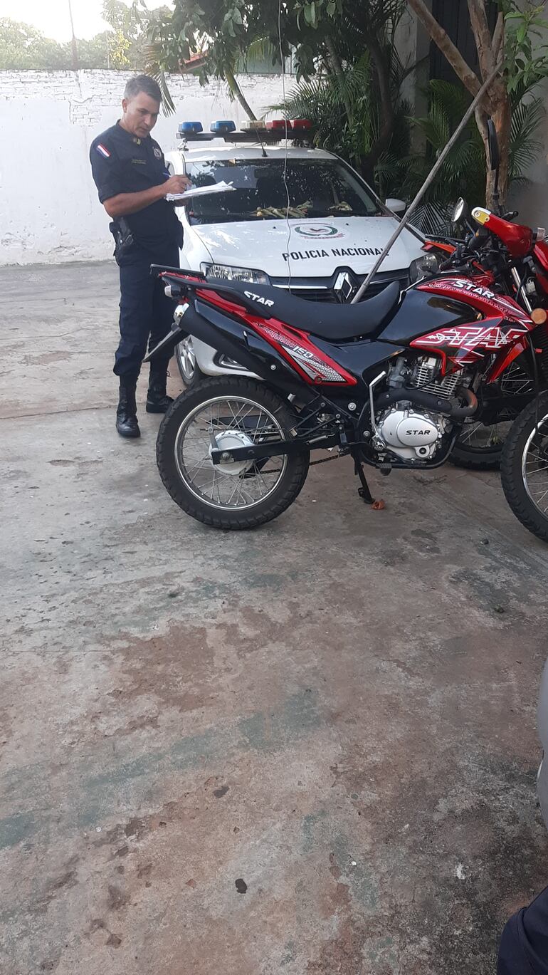 La motocicleta fue robada anoche de la compañía Caazapá de Carapeguá.