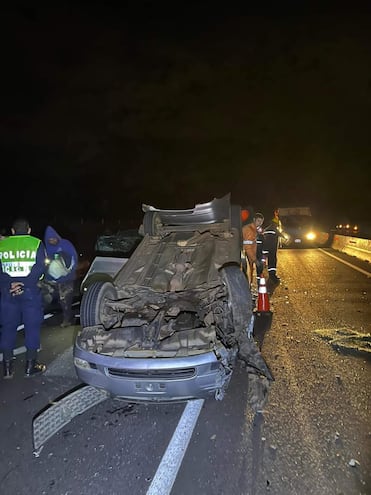 Caacupé: habilitaron millonaria obra sin iluminación