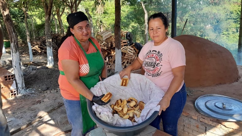 Chipa apo reunió a varias familias de Ñemby en el cerro.