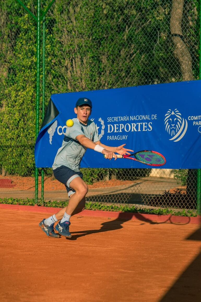 Tenis: Paraguayos compiten en Ecuador