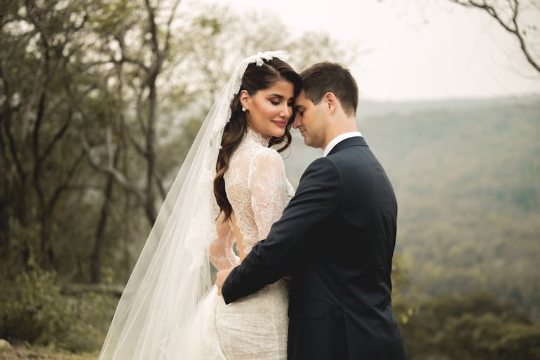 Andrea Szaran & Sebastián Ruiz Silva, se juraron amor eterno.