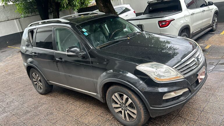 Camioneta incautada de Juan Vicente Talavera, sospechado de hacer una amenaza de bomba al Palacio de Justicia. (gentileza).