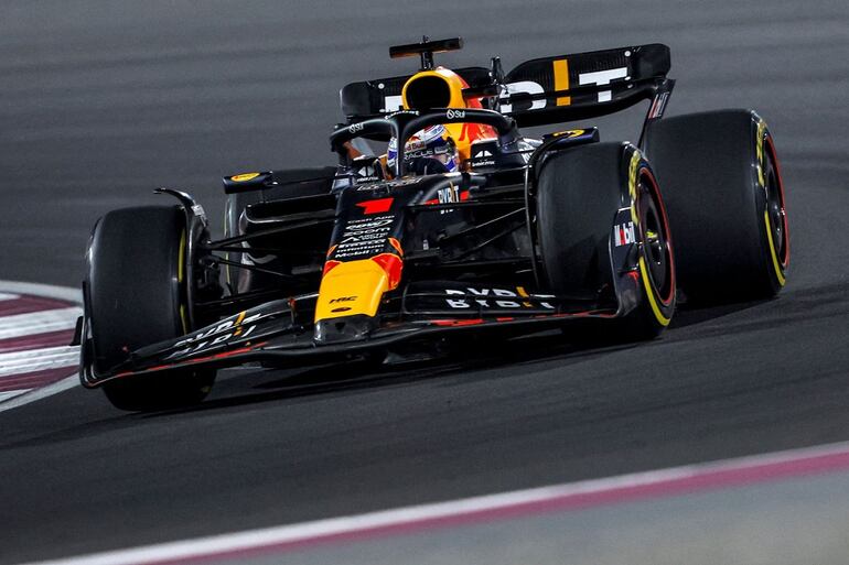 El RB19, con el cual se coronó como tricampeón Max Verstappen, dará paso al nuevo RB20.