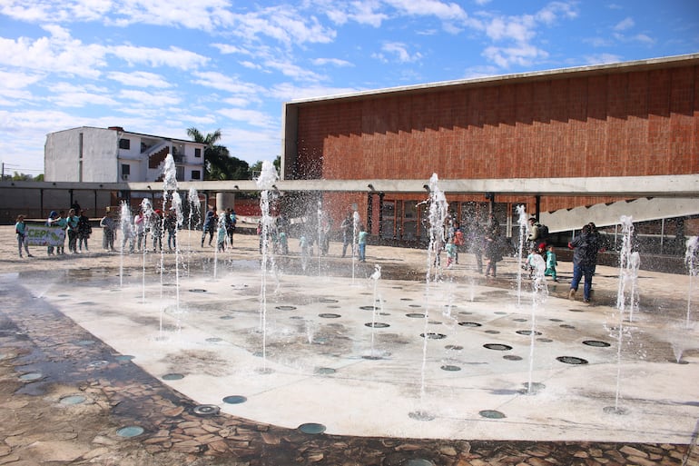 Sitio de Memoria y Centro Cultural 1A – Ycuá Bolaños.