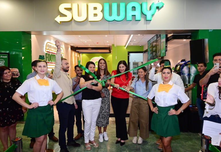 El segundo restaurante de Subway en Paraguay fue inaugurado en el patio de comidas de Del Sol Shopping & Lifestyle.