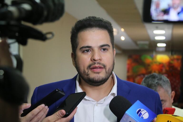 Carlos Núñez Salinas, líder de bancada de Fuerza Republicana en Diputados.