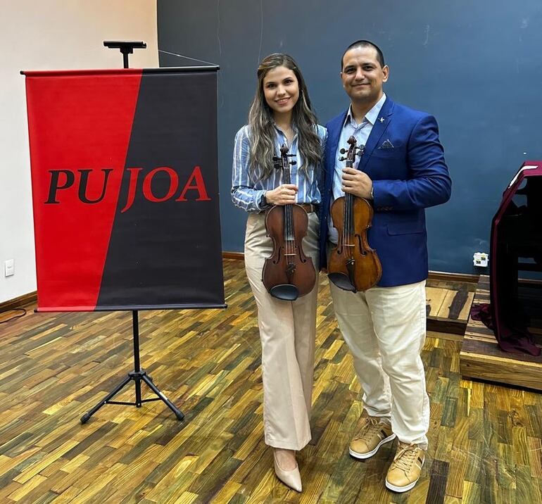 Los violinistas Esther López y Pierluigi Tesei se presentarán este martes en el ciclo de Pu Joa.