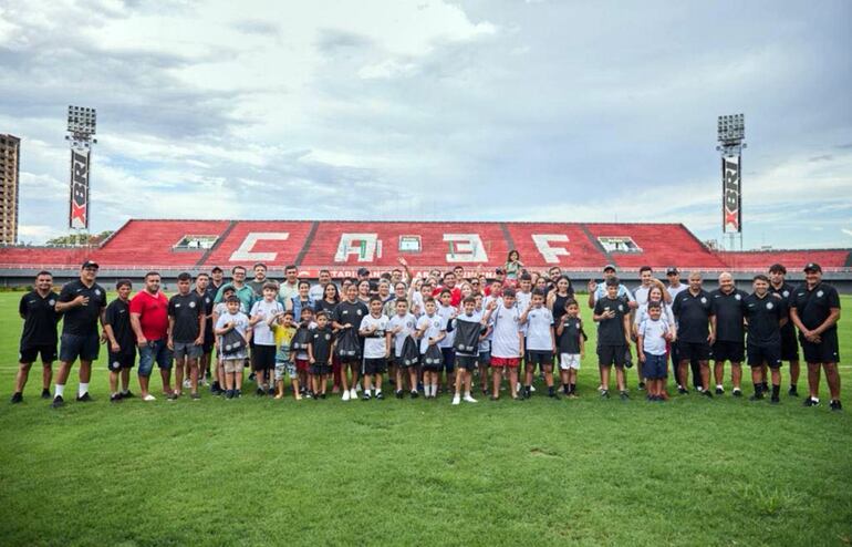 En el marco de sus acciones de responsabilidad social, Campestre acompaña torneos de fútbol.