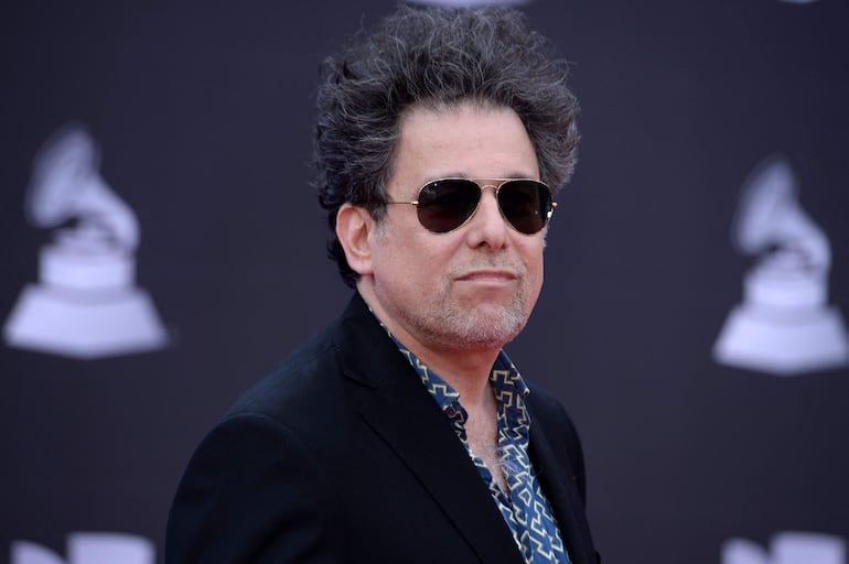 Andrés Calamaro durante una de las ediciones del Latin Grammy. El artista argentino anunció que regresará a Paraguay este año.