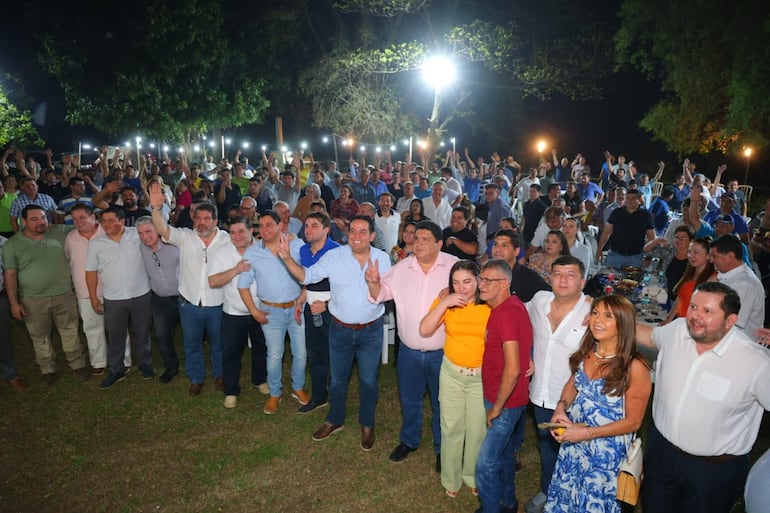 Reunión del Nuevo Liberalismo con miras a la Convención que organizan para el domingo.