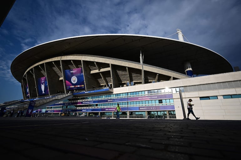 El estadio Olímpico Ataturk, en Estambul, es sede de la final dela Champions League entre el Manchester City y el Inter de Milán. 