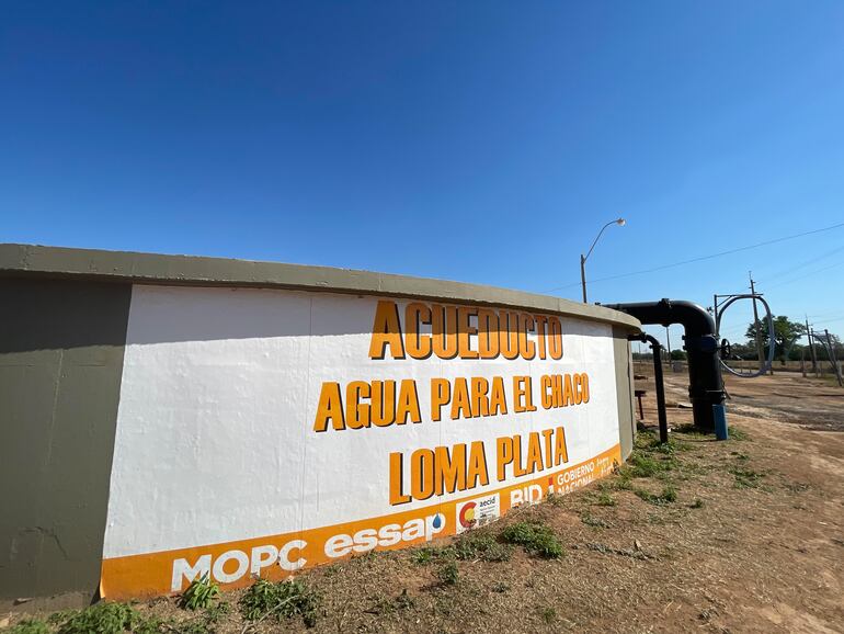 El principal reservorio de agua del acueducto del Chaco está vacío, sin poder garantizar agua ante la inminente sequía en la región.