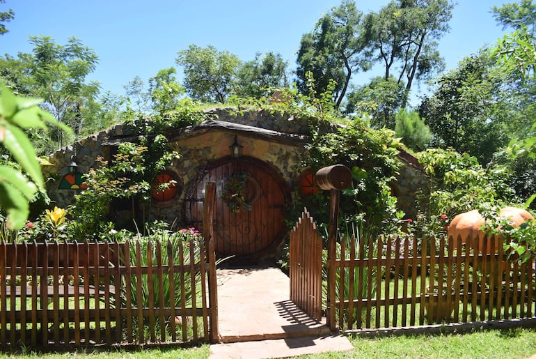 El Hobbit Róga un mágico lugar ubicado en La Colmena.