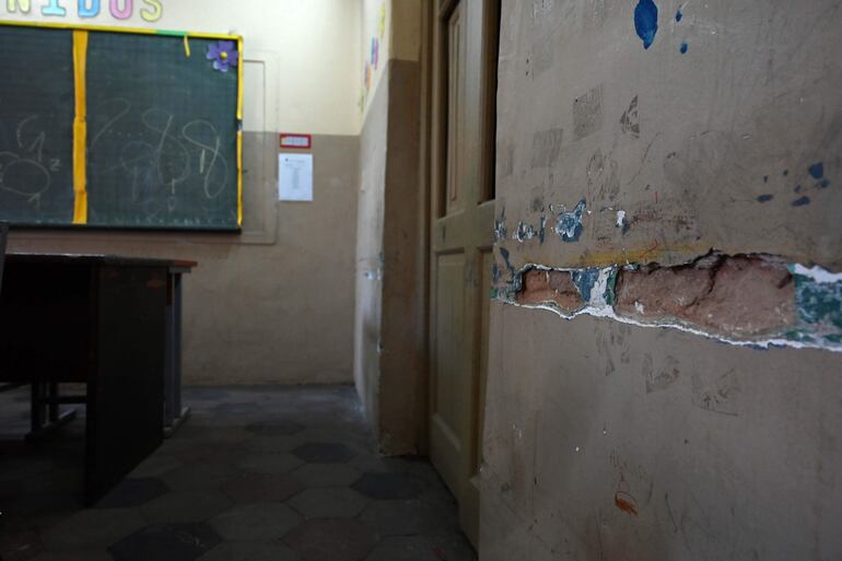 Aula de la escuela República de Panamá, ubicada sobre la avenida Mariscal López, en la zona de Villa Morra.