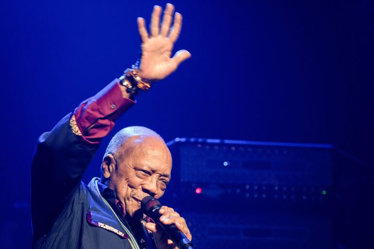 Quincy Jones durannte un concierto en Montreux, Francia, en junio de 2019.