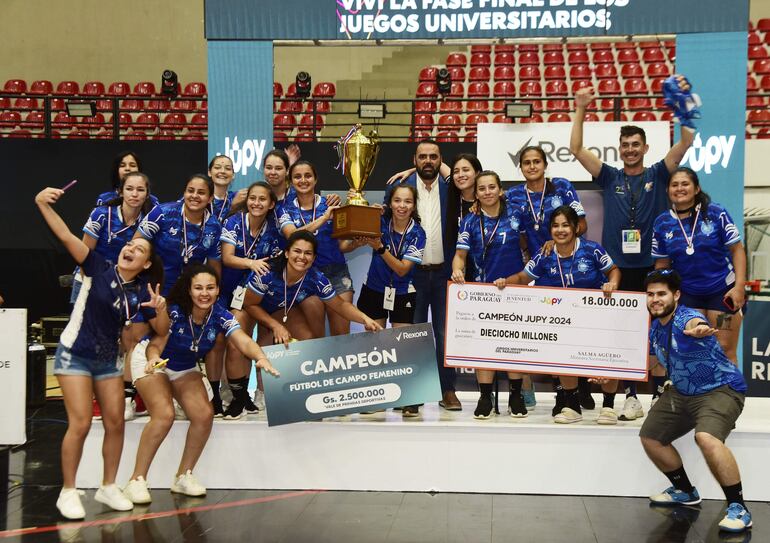 Una fiesta deportiva fue lo que se vivió en el cierre de los Juegos Universitarios del Paraguay.