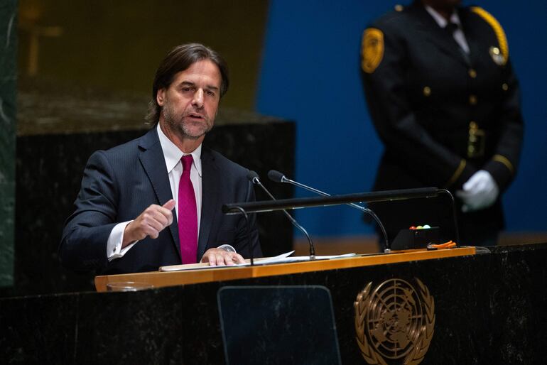 El presidente de Uruguay, Luis Lacalle Pou, durante su discurso ante la Asamblea General de las Naciones Unidas. (AFP)