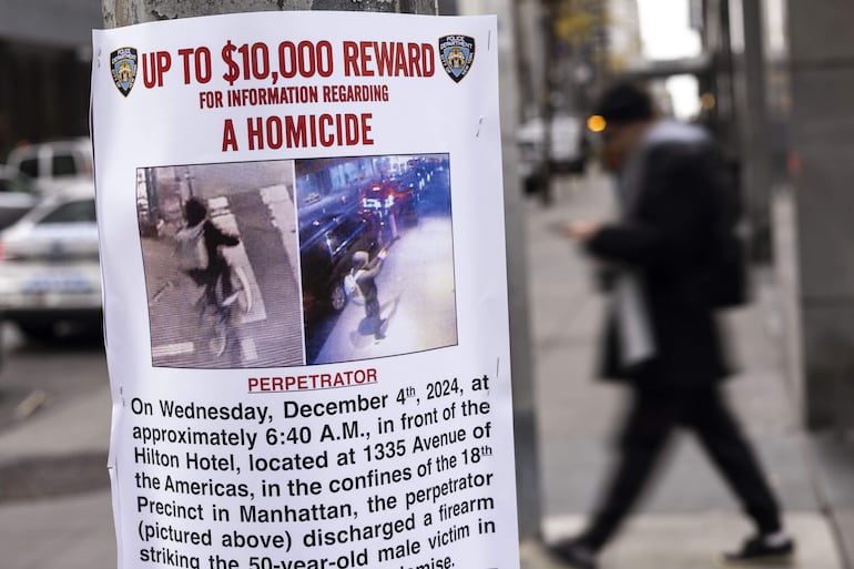 Afiche de "Se busca" difundido por la Policía de Nueva York (EFE).