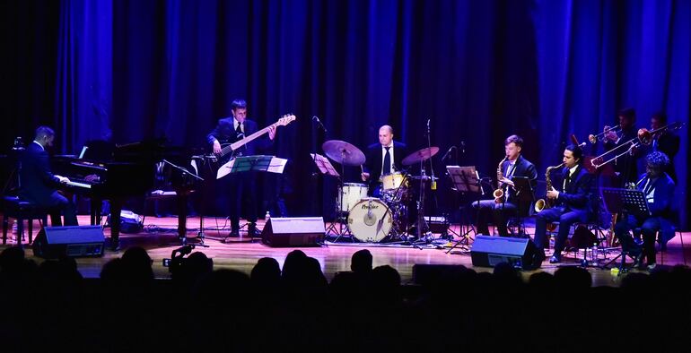 El Ensamble Palito Miranda en el Teatro Tom Jobim en una noche donde las emociones estuvieron a flor de piel.