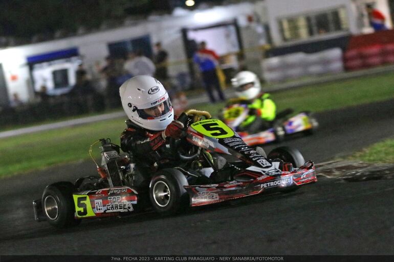 Sebastián Wasmosy venció de punta a punta en la Rotax Micro Max, en esta séptima fecha.