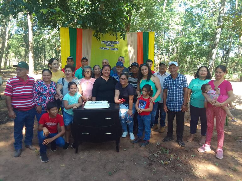 
El encuentro se realizó en la casa de una de las herederas de la familia, Rafaela Cabrera Cáceres. 