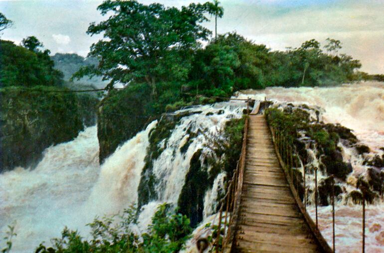 Enio Verri y Justo Zacarías Irún, directores  de Itaipú, lado brasileño y paraguayo, respectivamente.