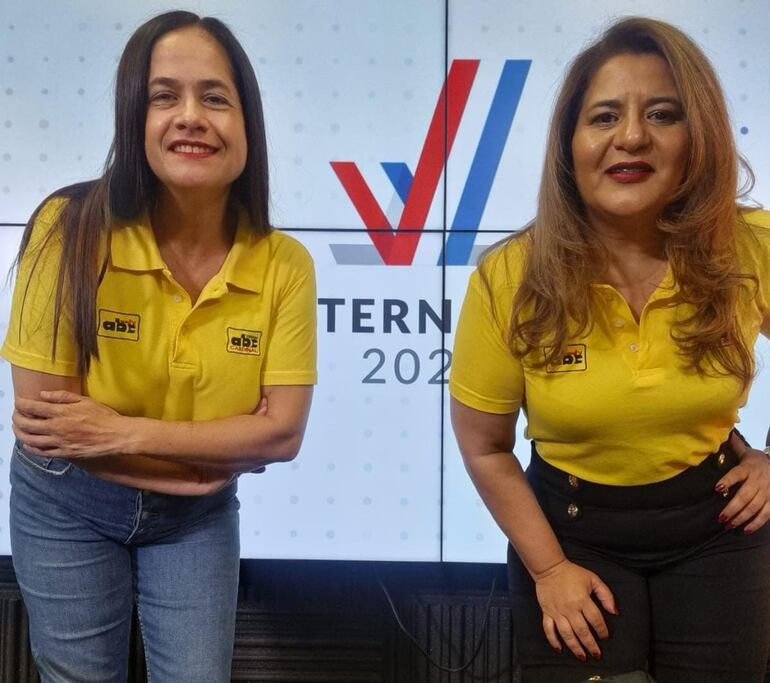 Magdalena Benítez y Marta Escurra en un programa especial por las Elecciones como parte de la marea amarilla. (Gentileza)