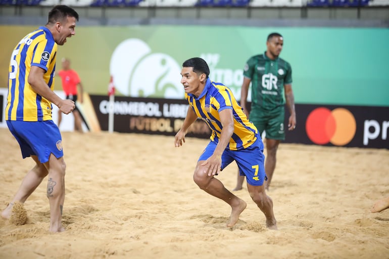 Sportivo Luqueño ganó sus tres partidos en el grupo C y enfrentará a San Antonio en cuartos.