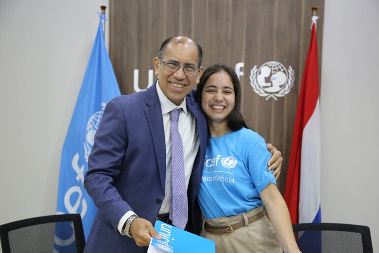 Mercedes Montiel, de Carapeguá, destacada por su liderazgo en el ámbito de la educación, fue nombrada como la primera Joven activista de Unicef Paraguay para elevar su voz en temas que afectan a los niños, niñas y adolescentes del país.