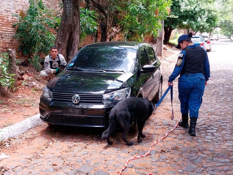 El Volkswagen Gol perteneciente a Líder Javier Ríos.