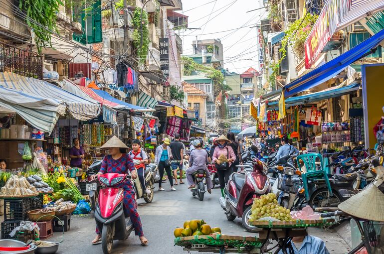 Mercadillo de Hanoi, Vietnam.