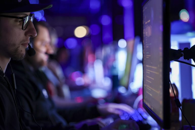 Gamers en el evento Gamescom LAN en Colonia (Alemania). La industria deja cada año setecientos millones de dólares de ganancias en México, y a nivel global factura más que la música y el cine juntos.