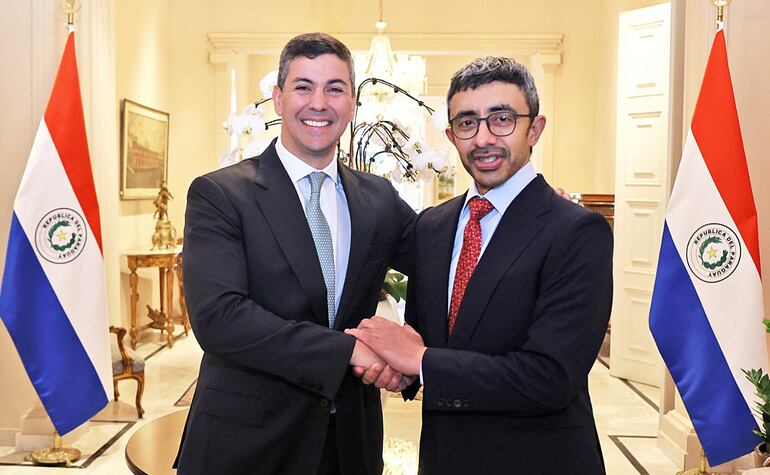 El Presidente Santiago Peña  se reunió ayer con   el jeque Abdullah bin Zayed Al Nahyan.