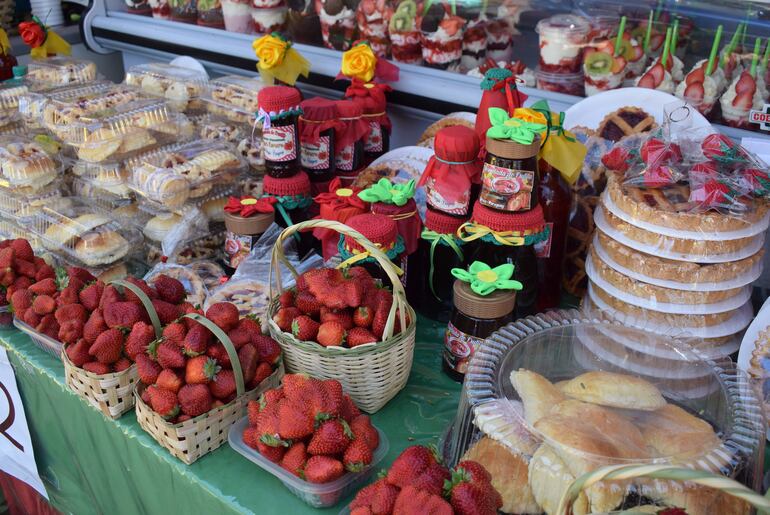 La expo frutilla culminará este domingo. 