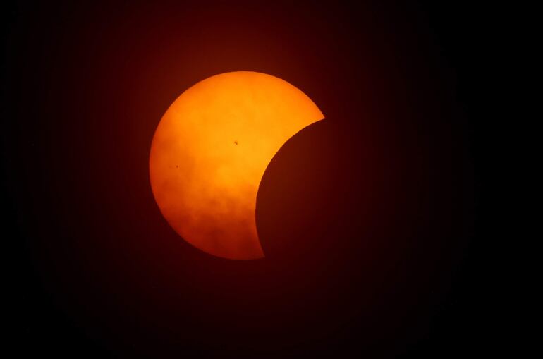 Eclipse total alrededor de Norteamérica desde México hasta Canadá.