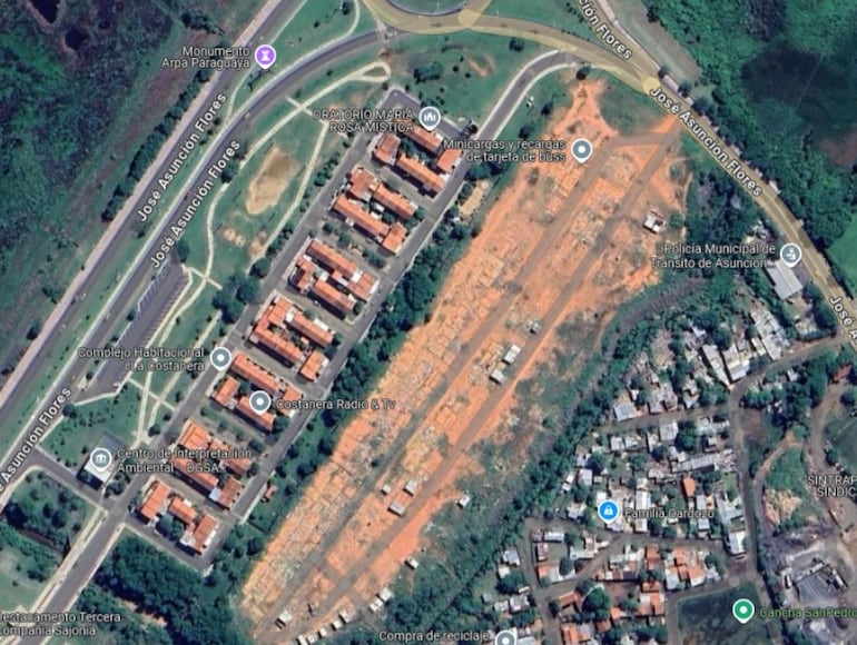 Imagen del predio de la Costanera Norte que el intendente Nenecho Rodríguez pretende subasta. Foto: Google Maps.