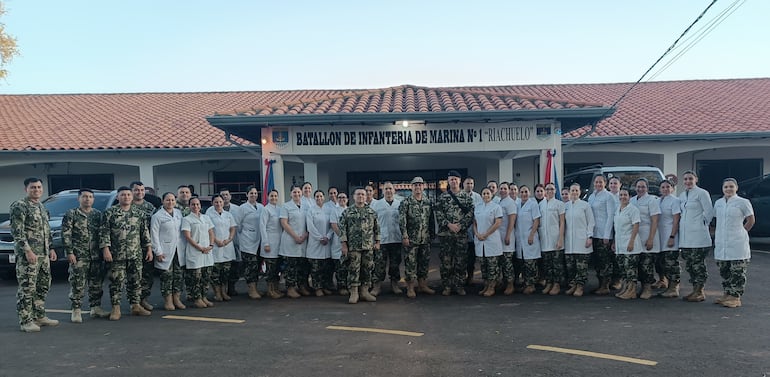 El equipo médico liderado por la Armada Nacional se trasladó hasta la ciudad de Villa del Rosario para la atención de los pobladores